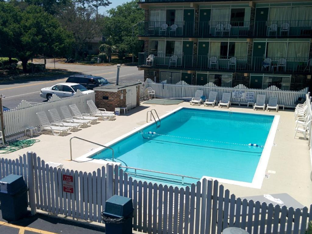 Ocean Breeze Motel Миртъл Бийч Екстериор снимка